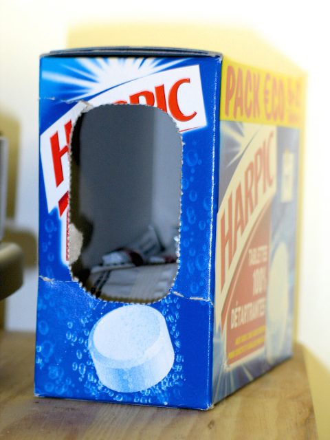 Harpic packaging économique